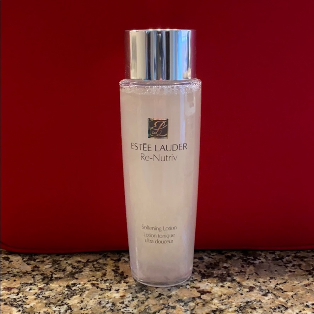 Estée Lauder Re-Nutriv Softening Lotion